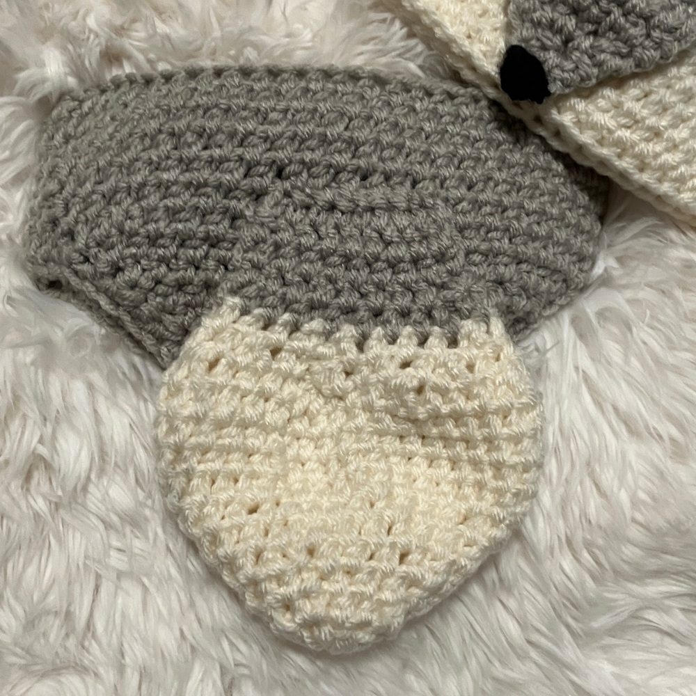 Gray and Cream Fox crocheted hat and diaper cover Set - Picture 2 of 3
